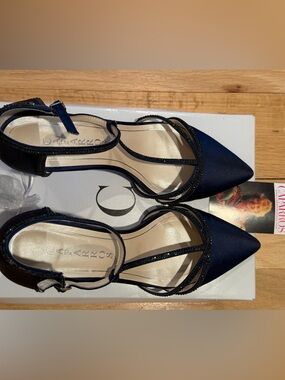 Caparros Navy Satin Pointed-Toe Strappy Heels. Size 8.5
